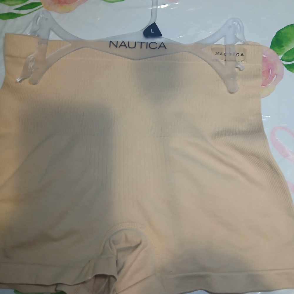 Nautica Beige Ribbed Shorts